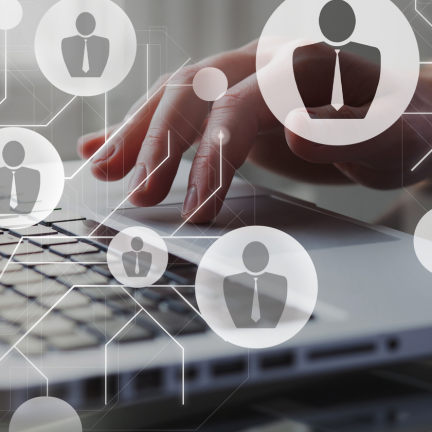 Attracting a Recruiter through Social Media